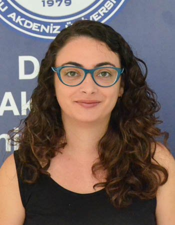 Doç. Dr. NİGAR TAŞPINAR